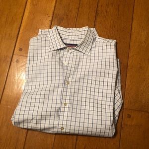 NWOT Men’s vineyard Vines Button Down